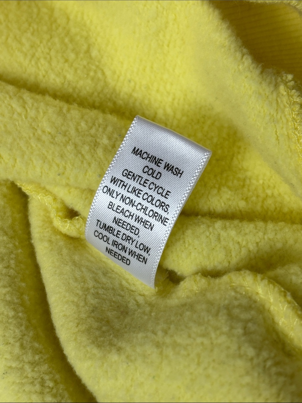 PacSun Yellow Crewneck Sweatshirt with Front Graphic - Picture 7 of 7